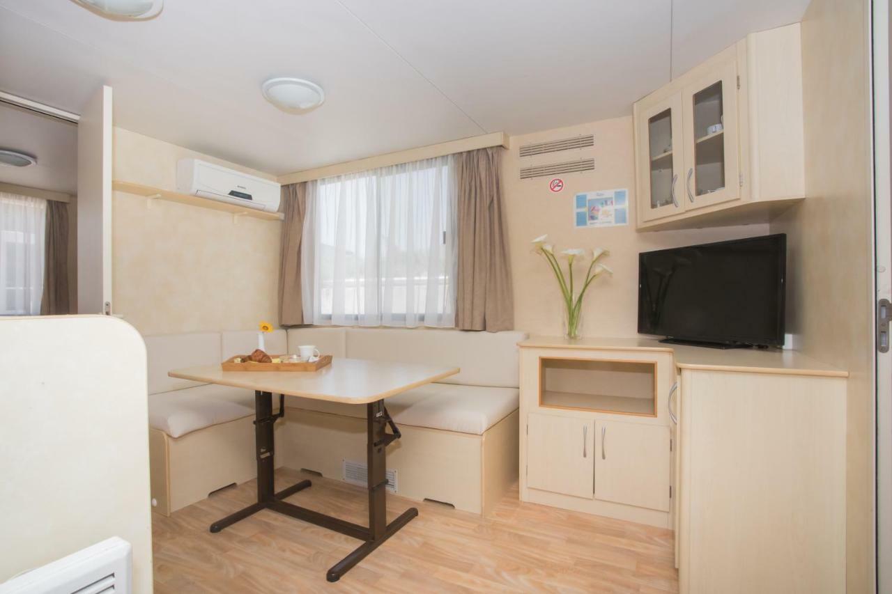 Sunce Mobile Homes & Apartments Grebaštica Esterno foto