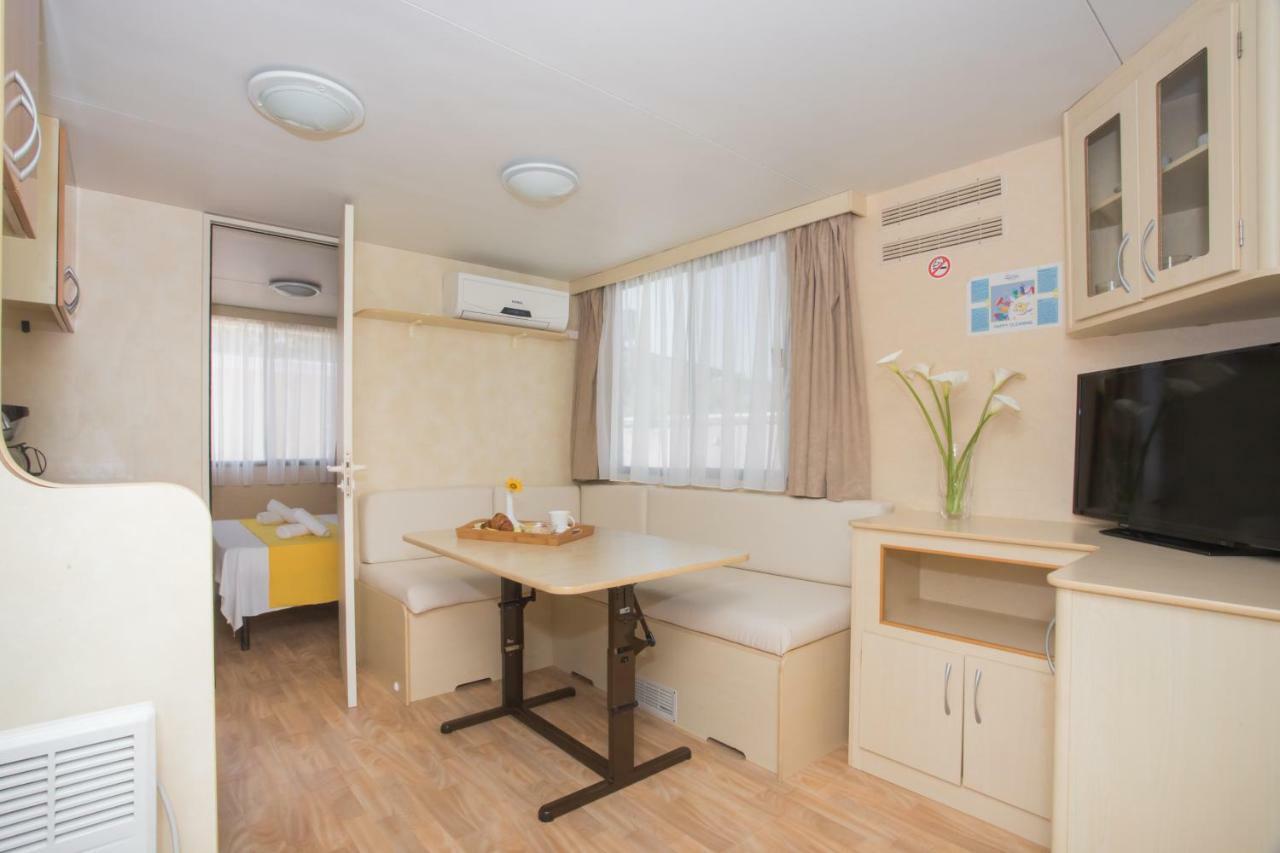 Sunce Mobile Homes & Apartments Grebaštica Esterno foto